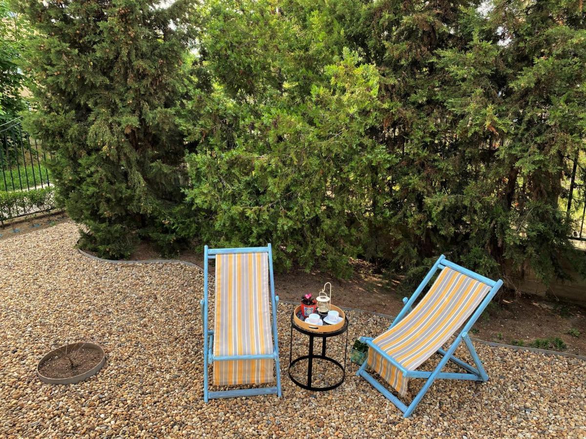 Motivi Cottage سينتس قسطنطين وهيلينا المظهر الخارجي الصورة