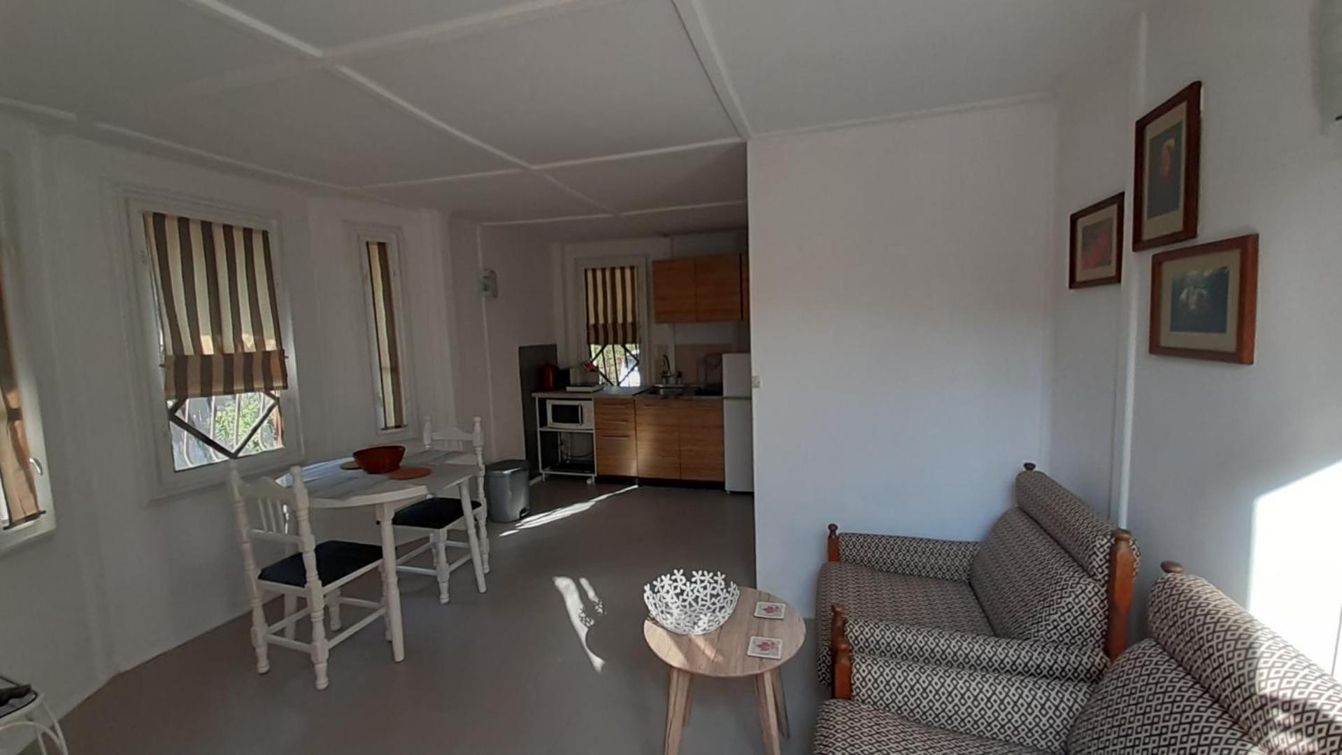 Motivi Cottage سينتس قسطنطين وهيلينا المظهر الخارجي الصورة